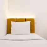 Spacious 3Br With Good View At Gateway Pasteur Apartment By Travelio